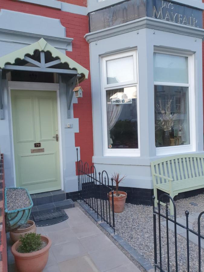 J'S Mayfair Guest House Blackpool Ngoại thất bức ảnh