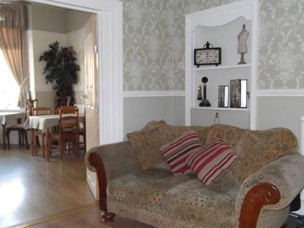 J'S Mayfair Guest House Blackpool Ngoại thất bức ảnh