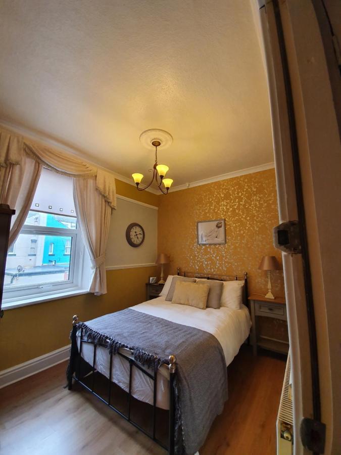 J'S Mayfair Guest House Blackpool Ngoại thất bức ảnh